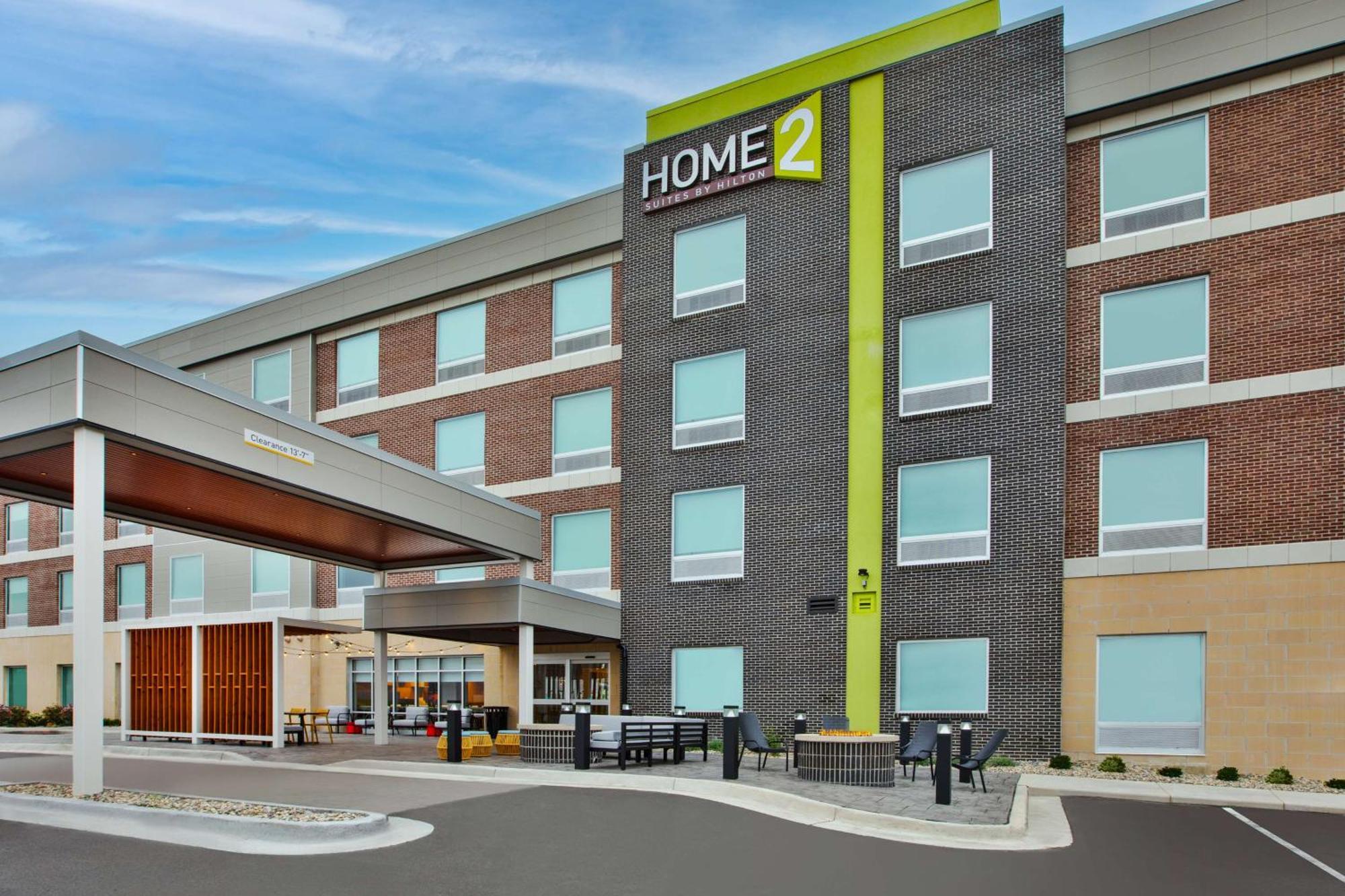 Home2 Suites By Hilton Grand Rapids Northeast Exterior foto